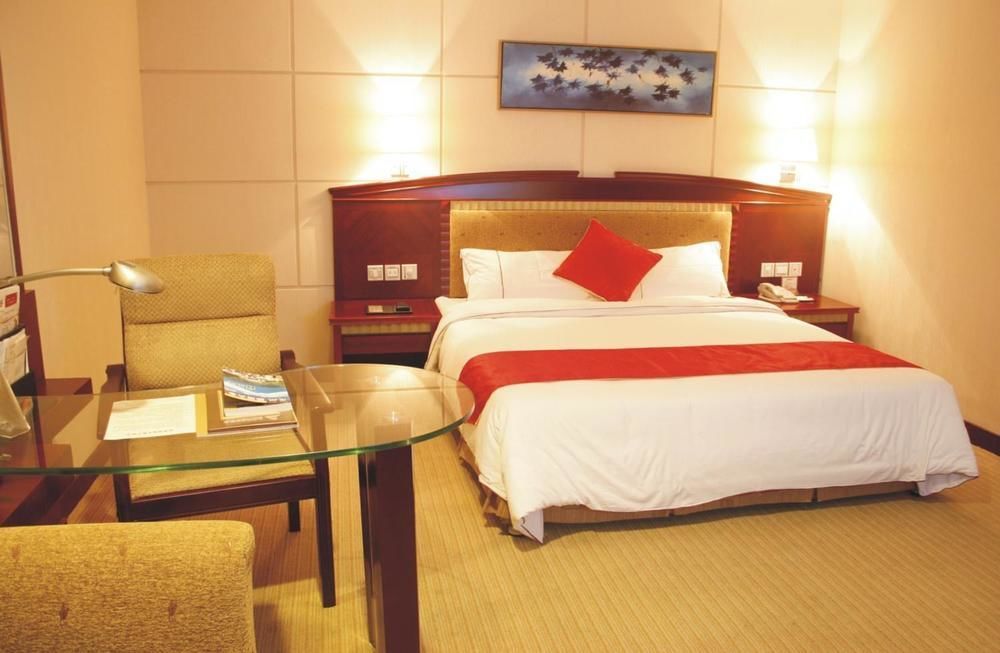 Huizhou Jinhuayue International Hotel Номер фото