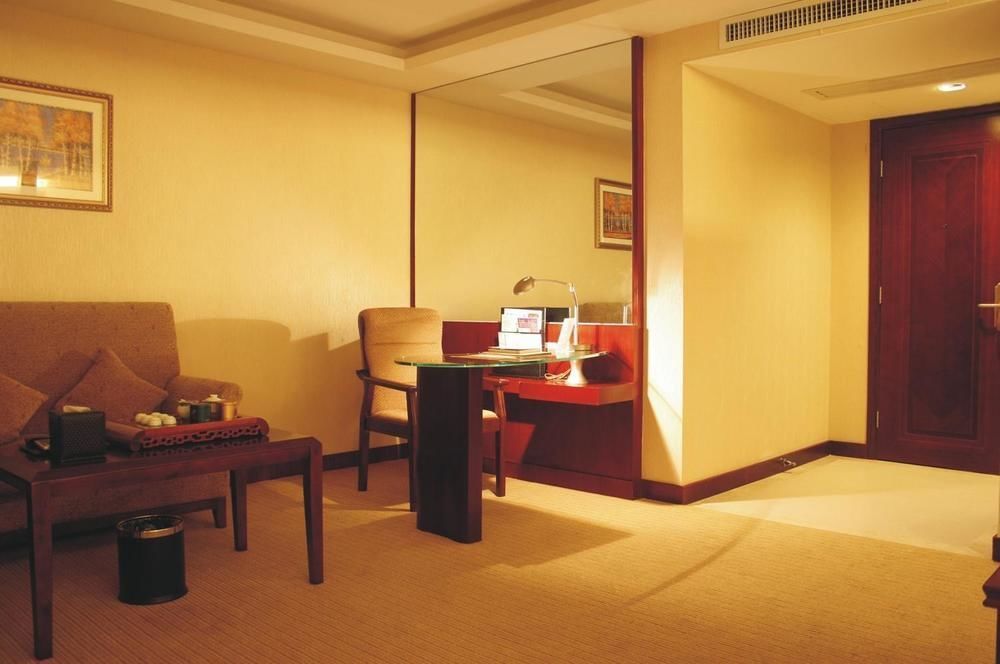 Huizhou Jinhuayue International Hotel Номер фото