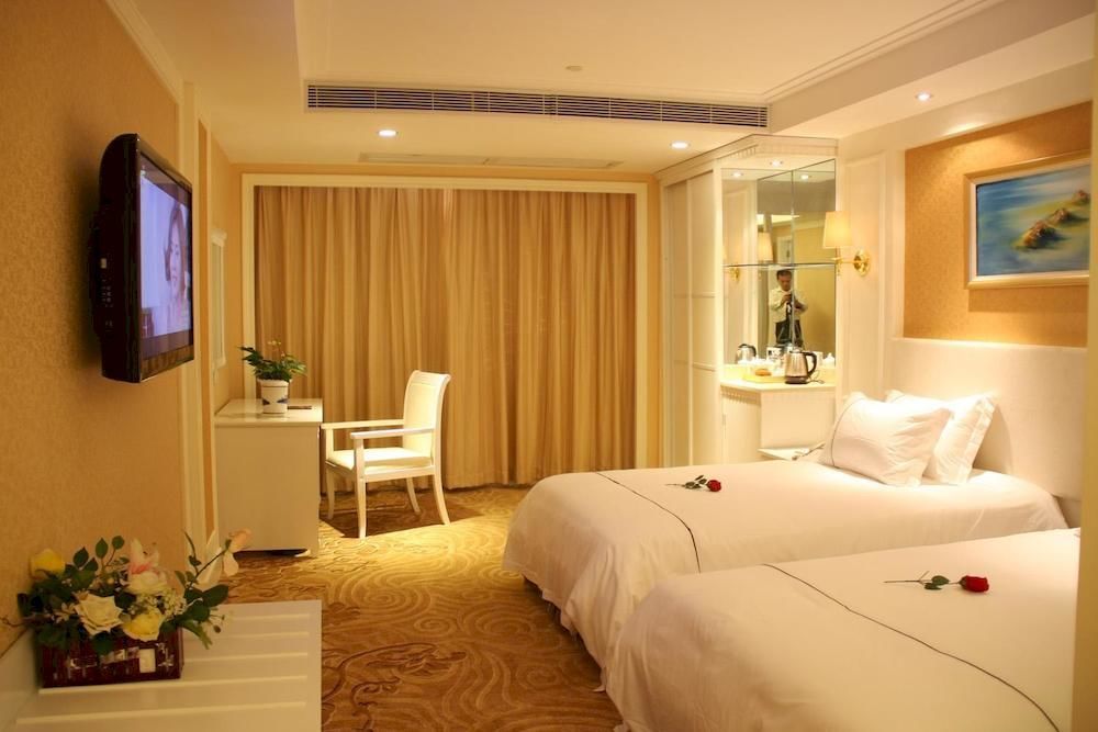 Huizhou Jinhuayue International Hotel Экстерьер фото