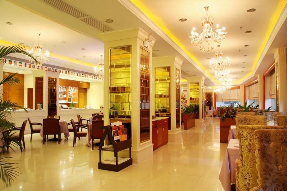 Huizhou Jinhuayue International Hotel Экстерьер фото