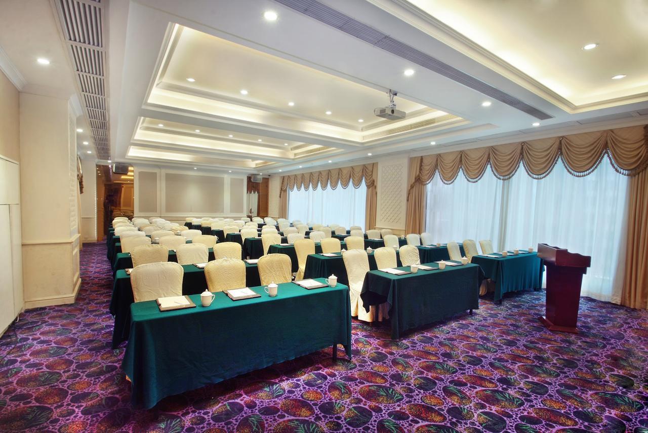 Huizhou Jinhuayue International Hotel Экстерьер фото