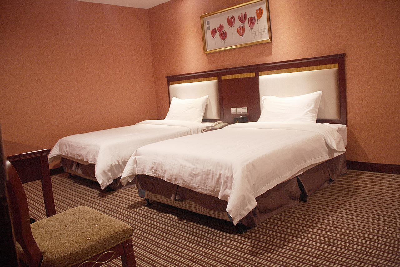 Huizhou Jinhuayue International Hotel Экстерьер фото