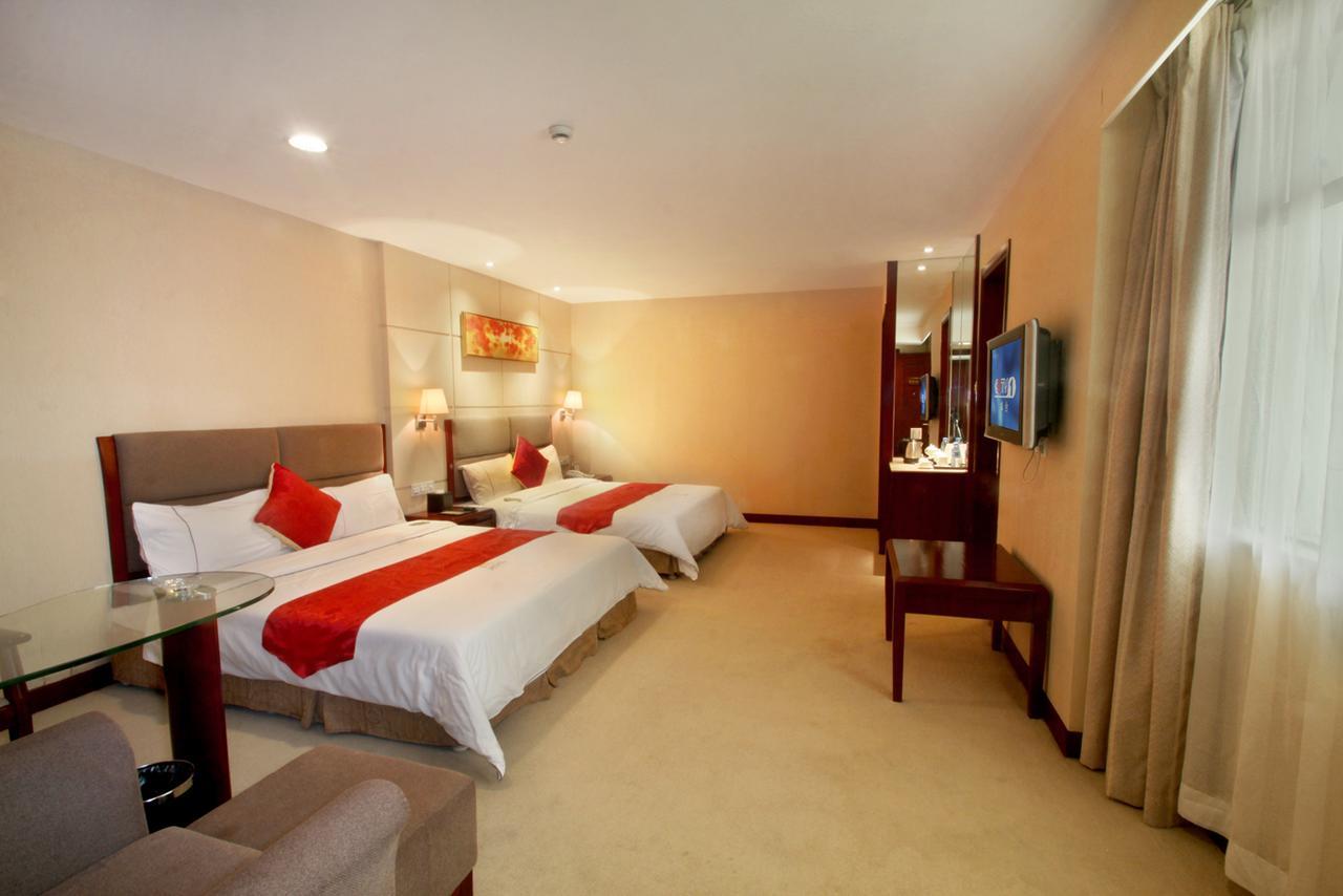 Huizhou Jinhuayue International Hotel Экстерьер фото