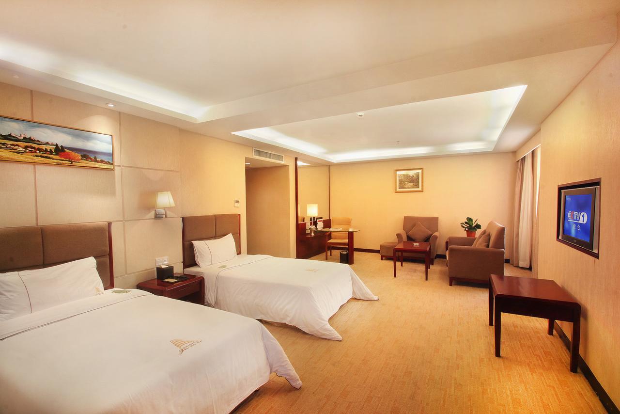 Huizhou Jinhuayue International Hotel Экстерьер фото