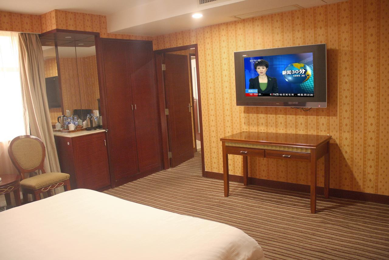 Huizhou Jinhuayue International Hotel Экстерьер фото