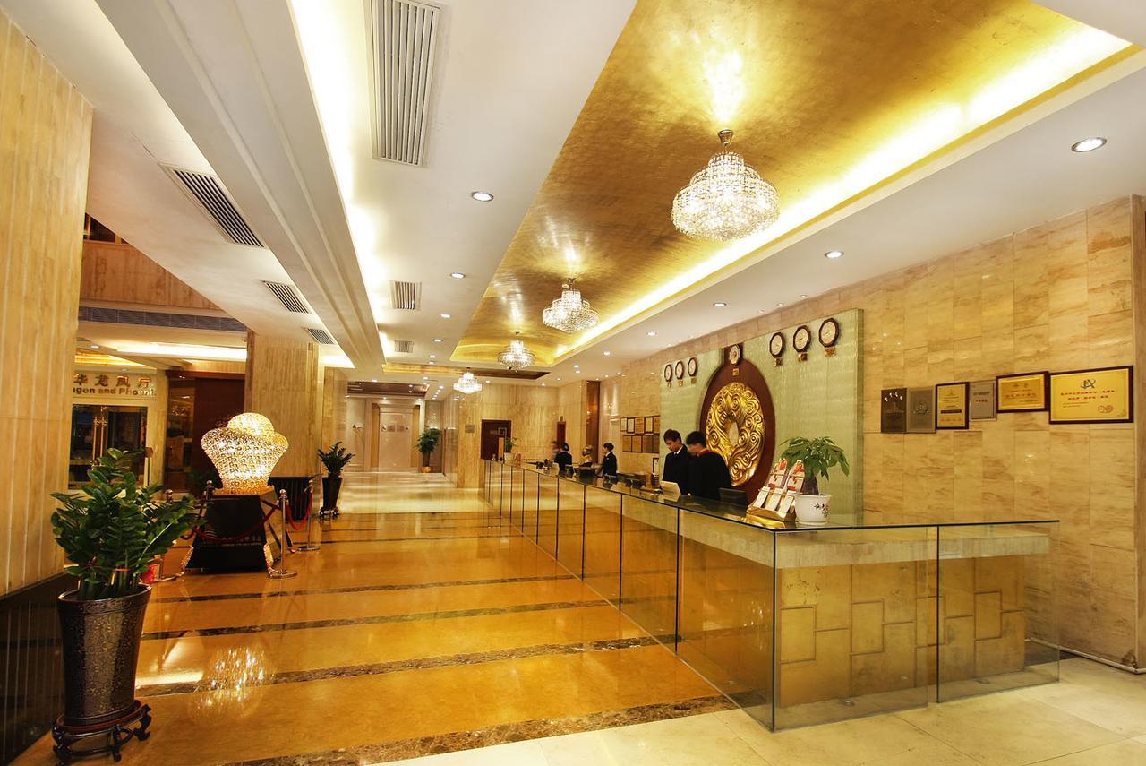 Huizhou Jinhuayue International Hotel Экстерьер фото